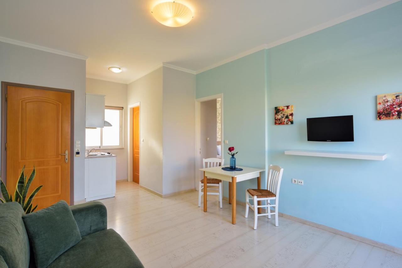 Poseidon Apartments Kato Daratso Ngoại thất bức ảnh